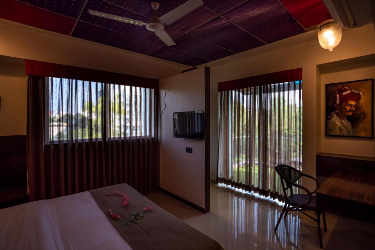 פונה Ra Residence - Agarwal Group Of Hotels מראה חיצוני תמונה